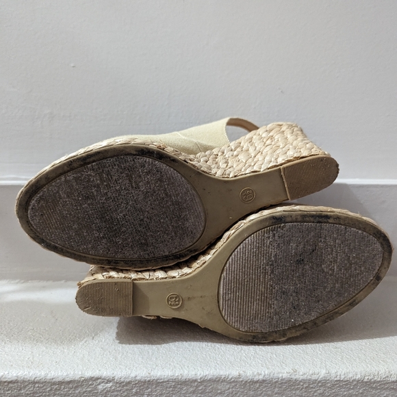 Slingback Espadrilles - Picture 2 of 7